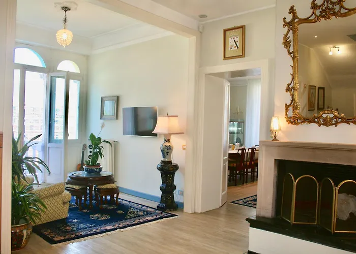 Marina Boutique & 3*