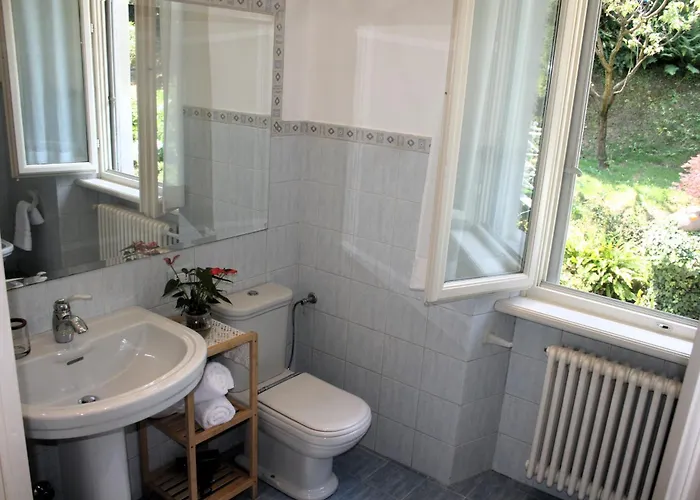 Marina Boutique & Bed & Breakfast Como