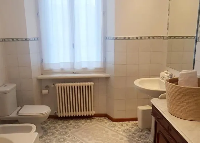 Marina Boutique & Bed & Breakfast Como