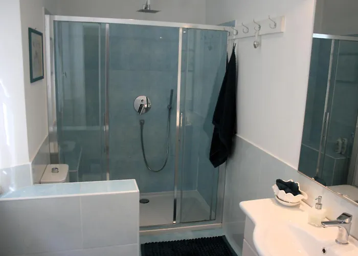 Marina Boutique & B&B 4*